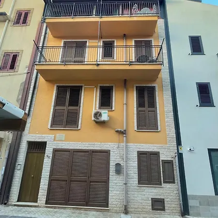 아파트 La Dimora In Piazza